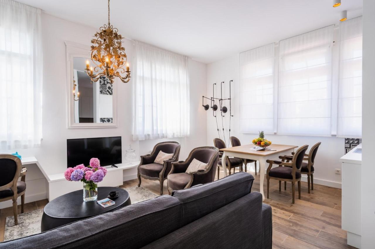 Ah Design Apartments Deluxe 奥帕提亚 外观 照片