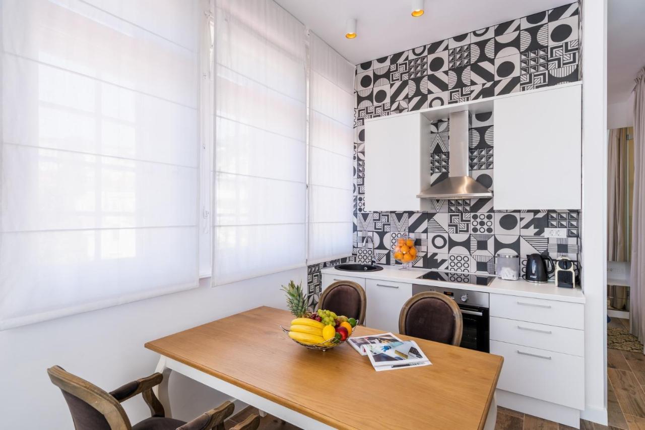 Ah Design Apartments Deluxe 奥帕提亚 外观 照片