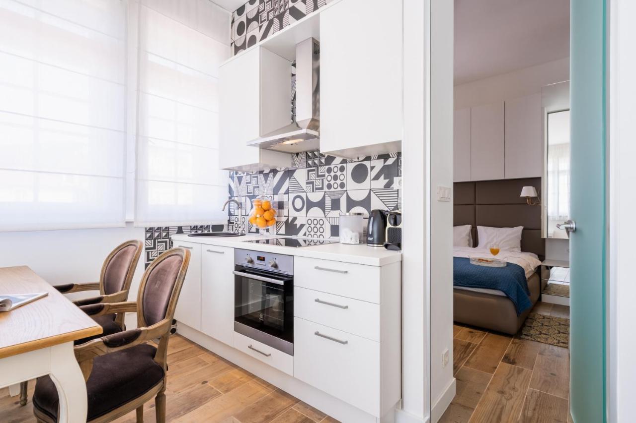 Ah Design Apartments Deluxe 奥帕提亚 外观 照片