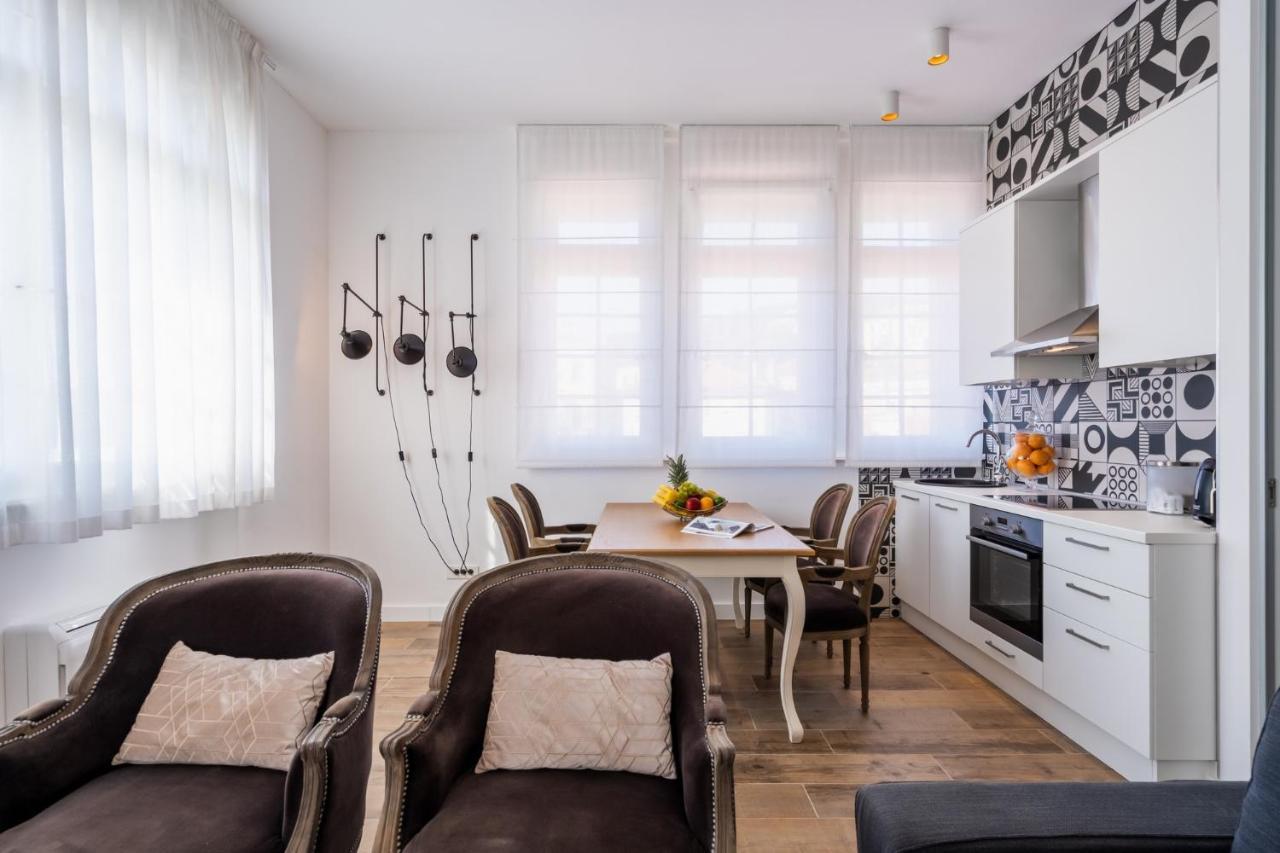 Ah Design Apartments Deluxe 奥帕提亚 外观 照片